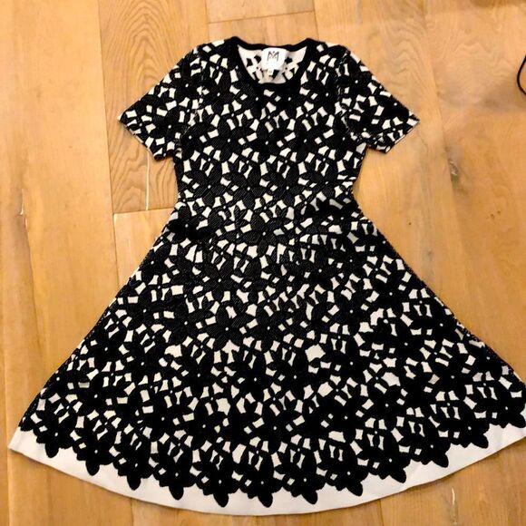 Milly Minis Black and Cream Floral Knit Sweater Dress - Picture 1 of 4